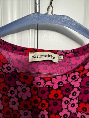 Marimekko Pink, Red & Black Floral Crewneck Tee